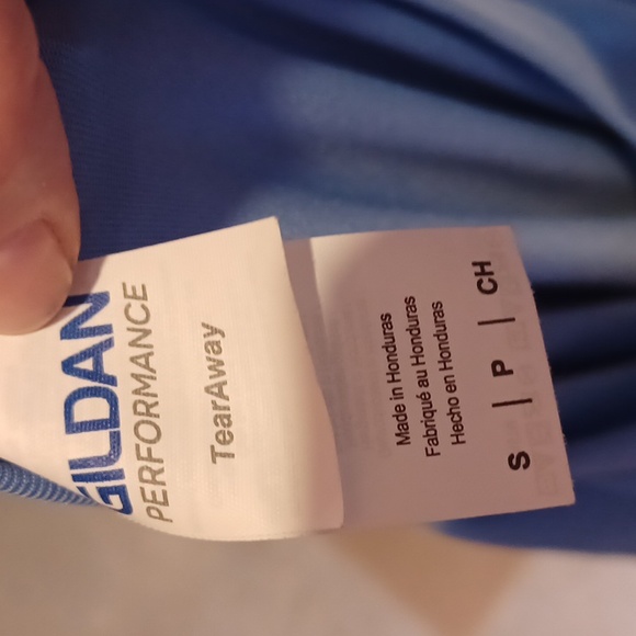 Gildan drifit blue top size S KC - Picture 3 of 3